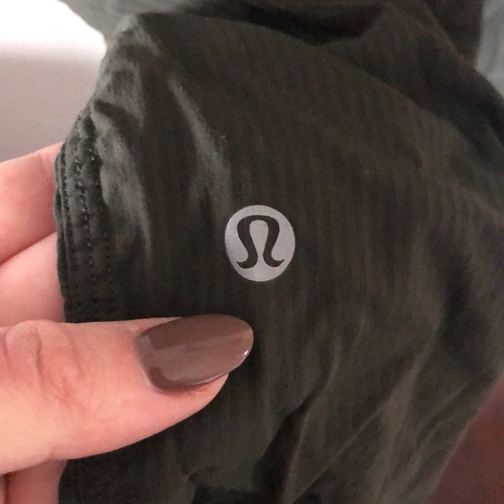 EUC Lululemon Size 4 High Waisted Joggers Army Green